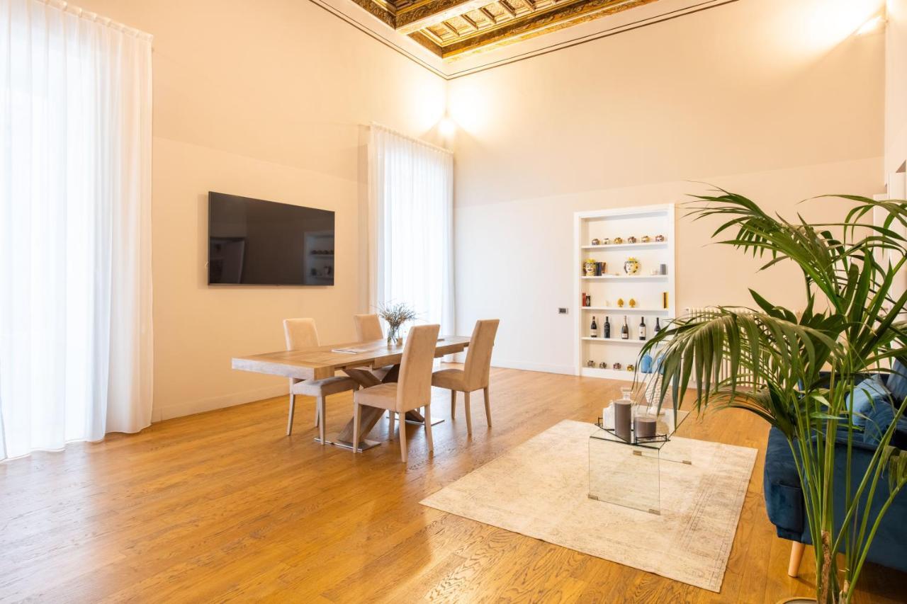Moncada Suites & Apartments Палермо Екстериор снимка