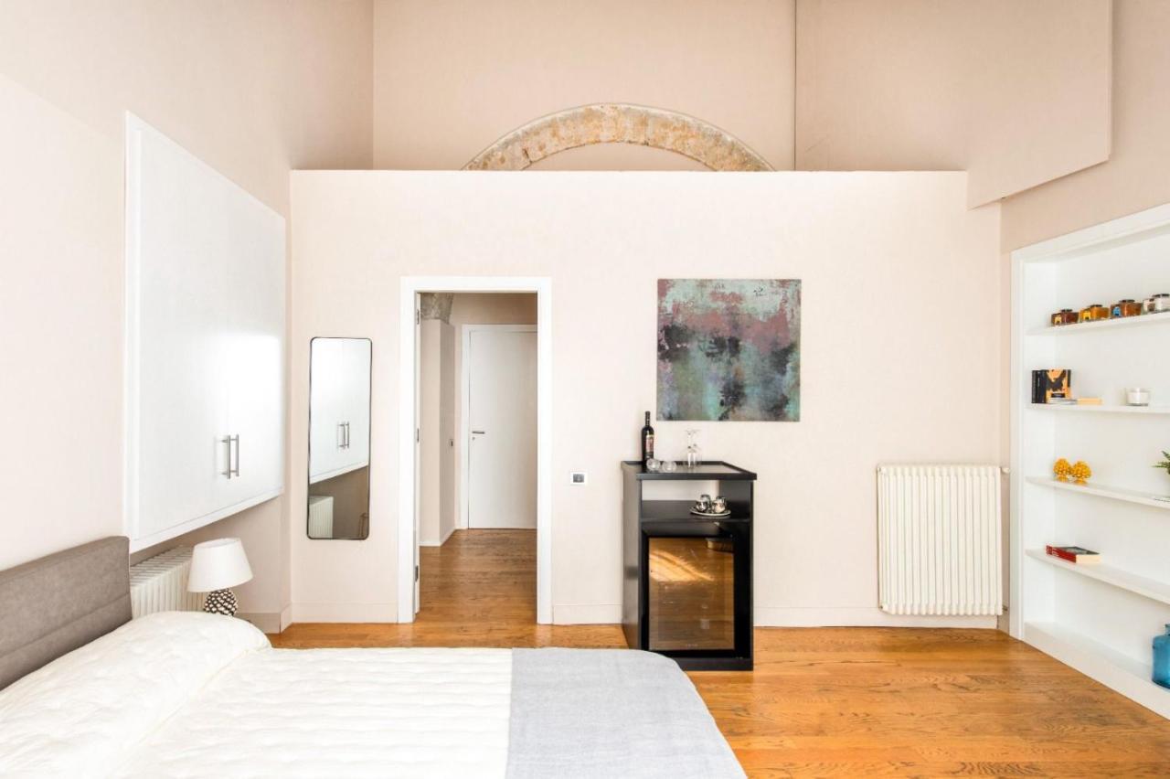Moncada Suites & Apartments Палермо Екстериор снимка